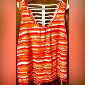 Beautiful Sleeveless Summer Shirt!